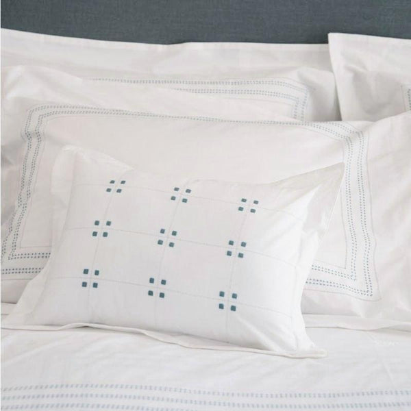 SQUARE AJOUR CUSHION COVER - Cushion SQUARE AJOUR CUSHION COVER - Cushion