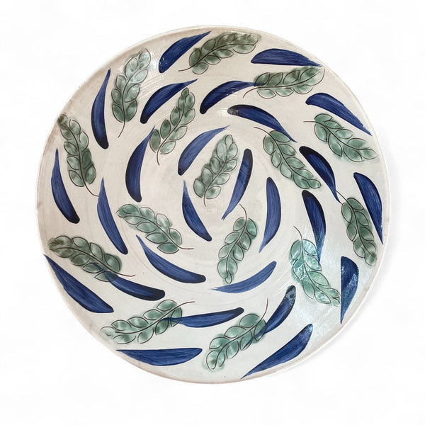 LEAF DANCE SERVING BOWL