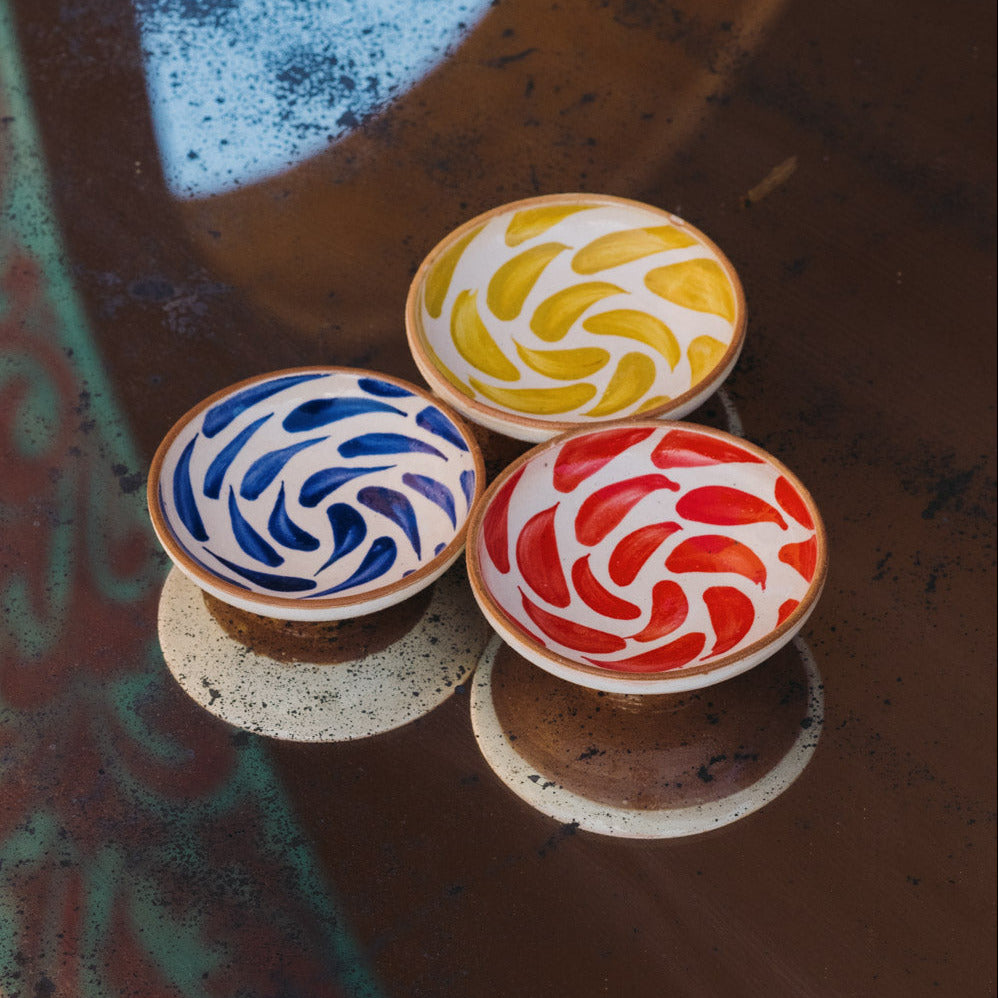 FLOW FEATHER BOWL
