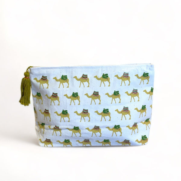 CAMEL TOILETRY BAG