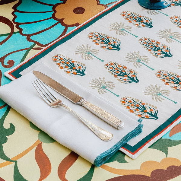 MARWA LINEN CONTRAST EDGE NAPKINS - Napkin MARWA LINEN CONTRAST EDGE NAPKINS - Napkin