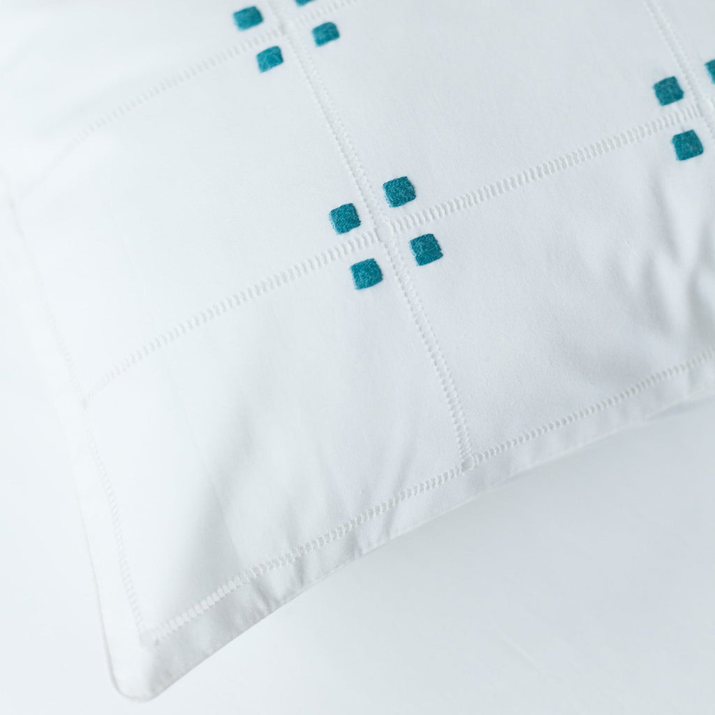 SQUARE AJOUR CUSHION COVER - turquoise / Rectanglar (41cm x 30cm) - Cushion