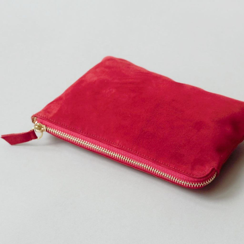 SUEDE POUCH - large / tomatoe red