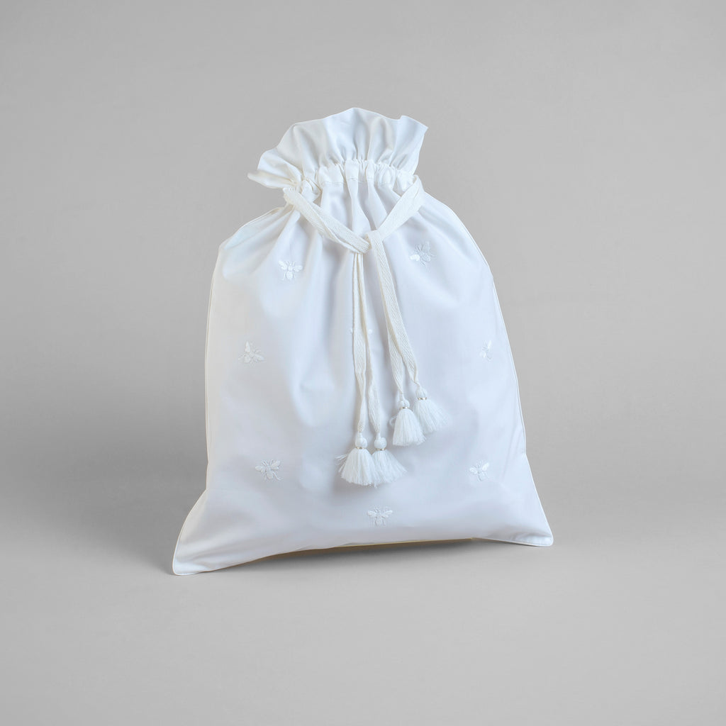 Satin Embroidered Gift Bag Drawstring Silk Storage Pouch For